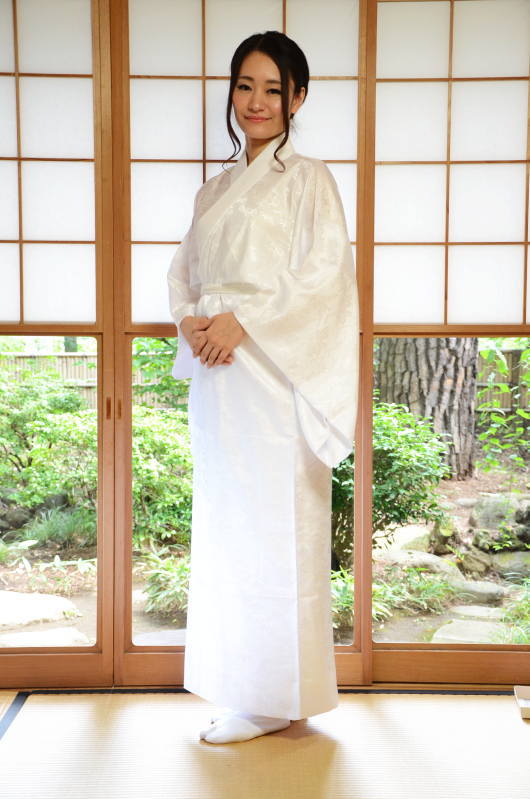 Women undergarment / One piece : White