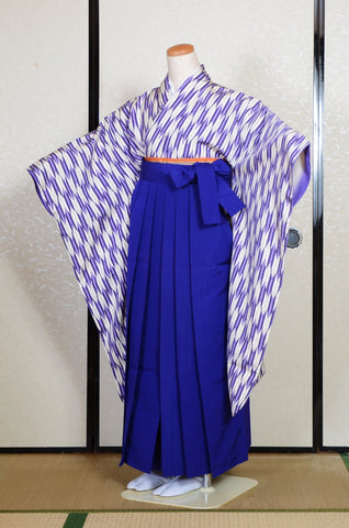 Furisode kimono. Long sleeved kimono. Japanese kimono. women hakama.hakama pants women's. Japanese women obi belt. Tradiitonal obi.  hanhaba obi. 