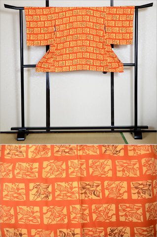 Haori. Japanese haori. haori for women. haori female. kimono jacket. haori jacket.
