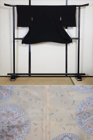 Haori. Japanese haori. haori for women. haori female. kimono jacket. haori jacket.