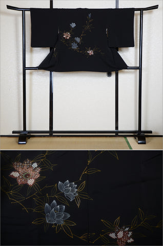 Haori. Japanese haori. haori for women. haori female. kimono jacket. haori jacket.