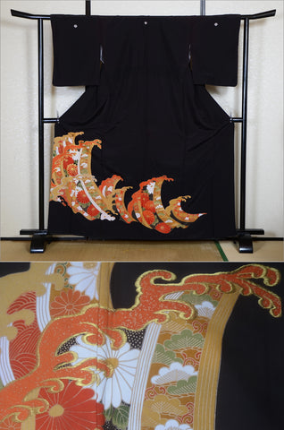 Japanese kimono. kimono for women. kimono female. black formal kimono. 