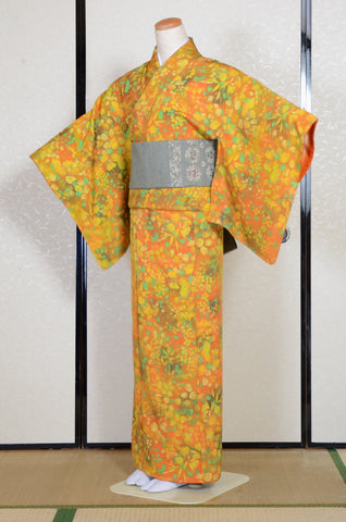 Japanese kimono. kimono for women. kimono female. komon kimono. muji kimono.tsumugi kimono. Japanese women obi belt. hanhaba obi.
