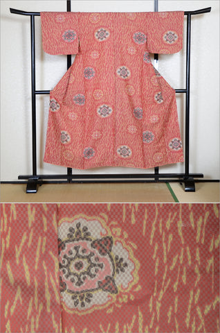 Japanese kimono. kimono for women. kimono female. komon kimono. muji kimono.