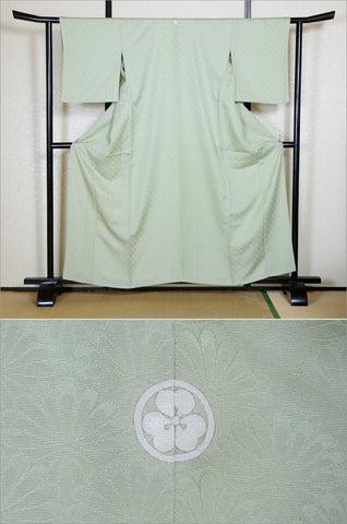 Japanese kimono. kimono for women. kimono female. komon kimono. muji kimono.tsumugi kimono.