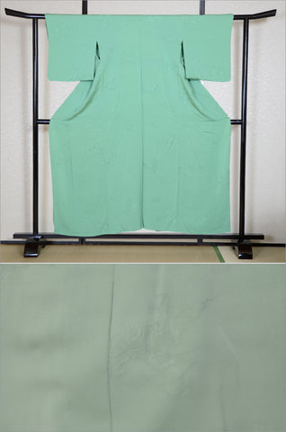 Japanese kimono. kimono for women. kimono female. komon kimono. muji kimono.tsumugi kimono.