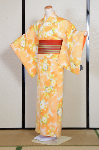 Japanese kimono. kimono for women. kimono female. komon kimono. muji kimono.tsumugi kimono. Japanese women obi belt. hanhaba obi.