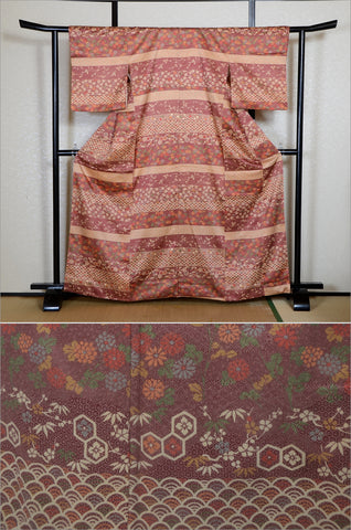 Japanese kimono. kimono for women. kimono female. komon kimono. muji kimono.tsumugi kimono.