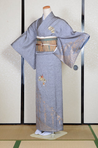 Japanese kimono. kimono for women. kimono female. houmongi kimono. tsukesage kimono.