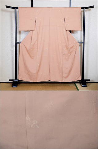 Japanese kimono. kimono for women. kimono female. komon kimono. muji kimono.tsumugi kimono.