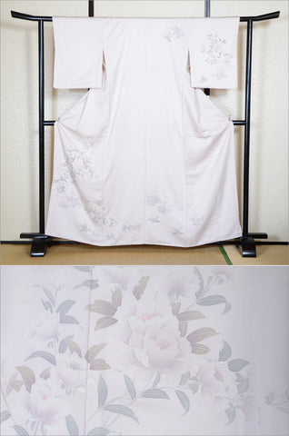 Japanese kimono. kimono for women. kimono female. houmongi kimono. tsukesage kimono.irotomesode.
