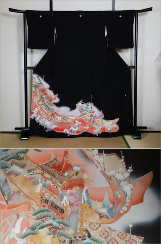 Japanese kimono. kimono for women. kimono female. black formal kimono. 