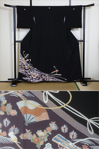 Japanese kimono. kimono for women. kimono female. black formal kimono. 