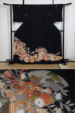 Japanese kimono. kimono for women. kimono female. black formal kimono. 