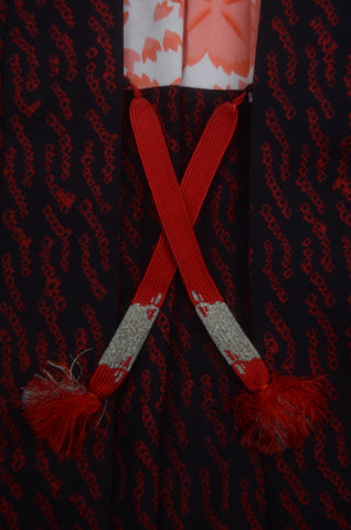 Japanese kimono. kimono for women. kimono female. komon kimono. muji kimono.tsumugi kimono.kimono jacket. haori jacket. Japanese women obi belt. hanhaba obi.