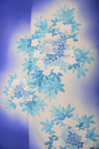 Japanese kimono. kimono for women. kimono female. houmongi kimono. tsukesage kimono.irotomesode.