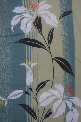 Archive Yukata – Traditional Pattern (Women / One of a Kind) W-AT #35