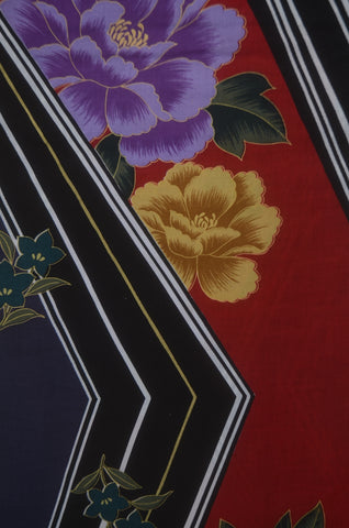 Archive Yukata – Traditional Pattern (Women / One of a Kind) W-AT #53