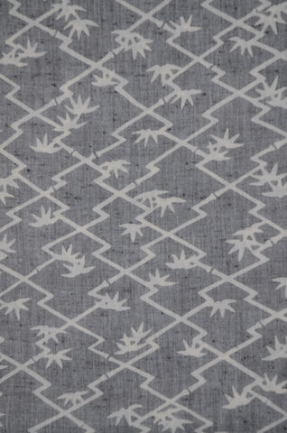 Archive Yukata – Traditional Pattern (Women / One of a Kind) W-AT #66