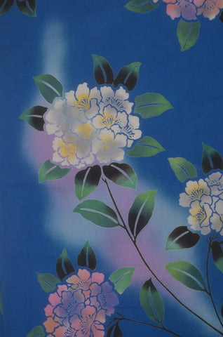 Archive Yukata – Traditional Pattern (Women / One of a Kind) W-AT #69