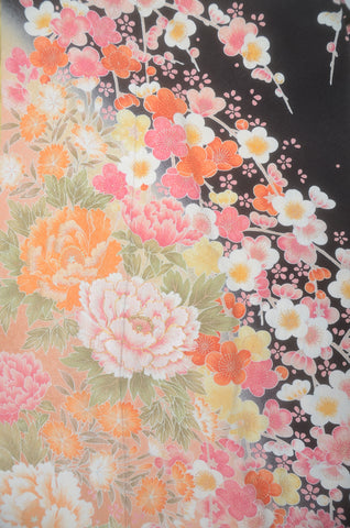 Furisode kimono. Long sleeved kimono. Japanese kimono. Japanese women obi belt. Tradiitonal obi. pre-tied obi. Obi age. Obi jime. kimono accessories.