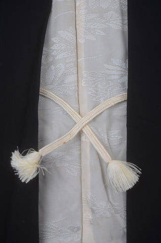 Haori. Japanese haori. haori for women. haori female. kimono jacket. haori jacket.