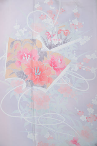 Japanese kimono. kimono for women. kimono female. houmongi kimono. tsukesage kimono.irotomesode.