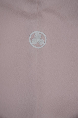 Japanese kimono. kimono for women. kimono female. houmongi kimono. tsukesage kimono.irotomesode.