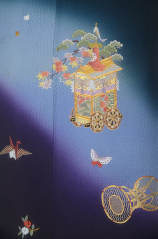 Japanese kimono. kimono for women. kimono female. houmongi kimono. tsukesage kimono.irotomesode.