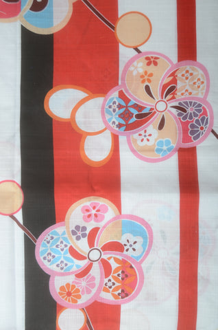 Yukata for indoor use / Ume :EM006-White