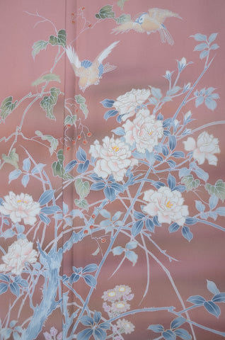 Japanese kimono. kimono for women. kimono female. houmongi kimono. tsukesage kimono.irotomesode. Japanese women obi belt. Tradiitonal obi. pre-tied obi. Obi age. Obi jime. kimono accessories.