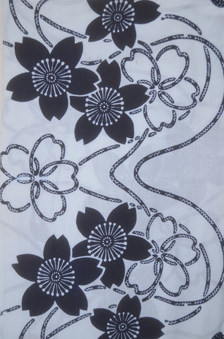 Archive Yukata – Traditional Pattern (Women / One of a Kind) W-AT #125