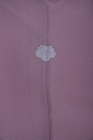 Japanese kimono. kimono for women. kimono female. komon kimono. muji kimono.tsumugi kimono.