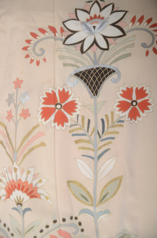 Japanese kimono. kimono for women. kimono female. houmongi kimono. tsukesage kimono.