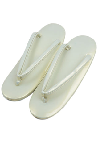 Zori sandals. kimono accessories.