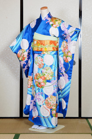 Furisode kimono. Long sleeved kimono. Japanese kimono. Japanese women obi belt. Tradiitonal obi. pre-tied obi. Obi age. Obi jime. kimono accessories.