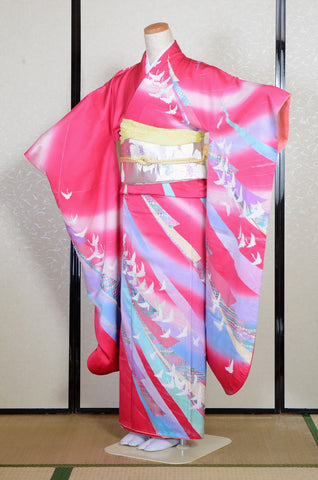 Furisode kimono. Long sleeved kimono. Japanese kimono. Japanese women obi belt. Tradiitonal obi. pre-tied obi. Obi age. Obi jime. kimono accessories.