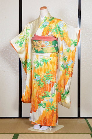 Furisode kimono. Long sleeved kimono. Japanese kimono. Japanese women obi belt. Tradiitonal obi. pre-tied obi. Obi age. Obi jime. kimono accessories.
