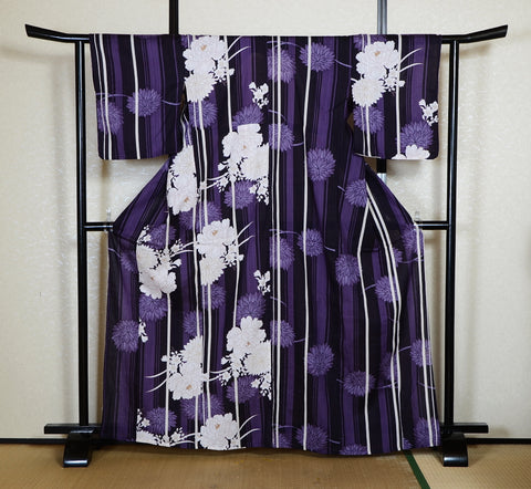 Archive Yukata – Traditional Pattern (Women / One of a Kind) W-AT #131