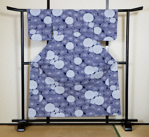 Archive Yukata – Traditional Pattern (Women / One of a Kind) W-AT #48