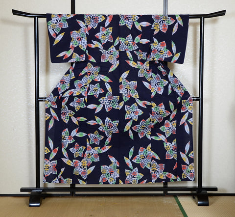 Archive Yukata – Traditional Pattern (Women / One of a Kind) W-AT #86