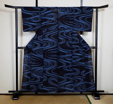 Archive Yukata – Traditional Pattern (Women / One of a Kind) W-AT #30
