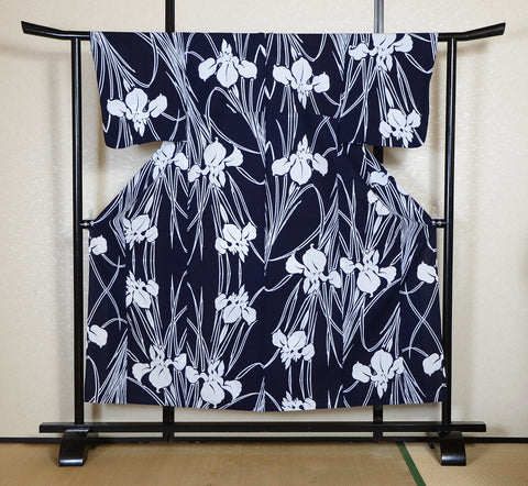 Archive Yukata – Traditional Pattern (Women / One of a Kind) W-AT #67