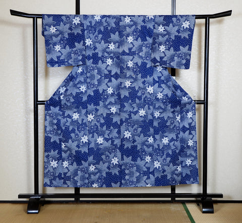 Archive Yukata – Traditional Pattern (Women / One of a Kind) W-AT #49