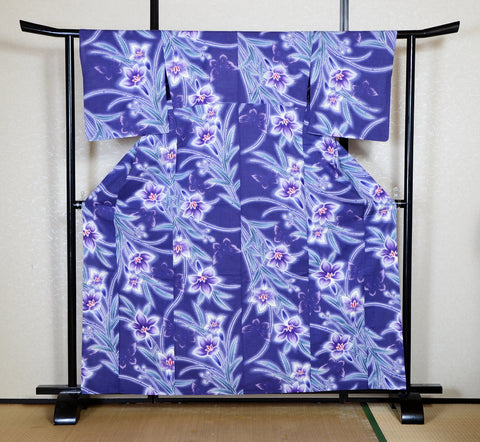 Archive Yukata – Traditional Pattern (Women / One of a Kind) W-AT #54