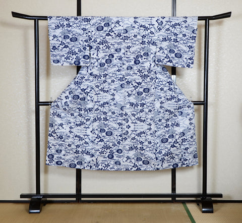 Archive Yukata – Traditional Pattern (Women / One of a Kind) W-AT #119