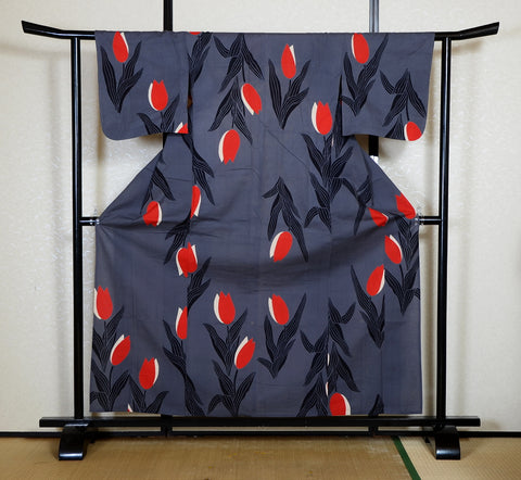 Archive Yukata – Traditional Pattern (Women / One of a Kind) W-AT #56