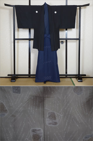 men kimono. Japanese kimono for men. montsuki hakama. kimono jacket hakama set. kimono and jacket and hakama.