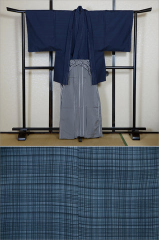 Men kimono. Japanese kimono for men. montsuki hakama. kimono jacket hakama set. kimono and jacket and hakama.