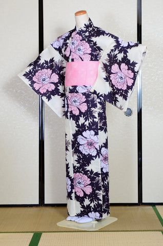 Women yukata. Japanese yukata. summer kimono. kimono robe. yukata for women.